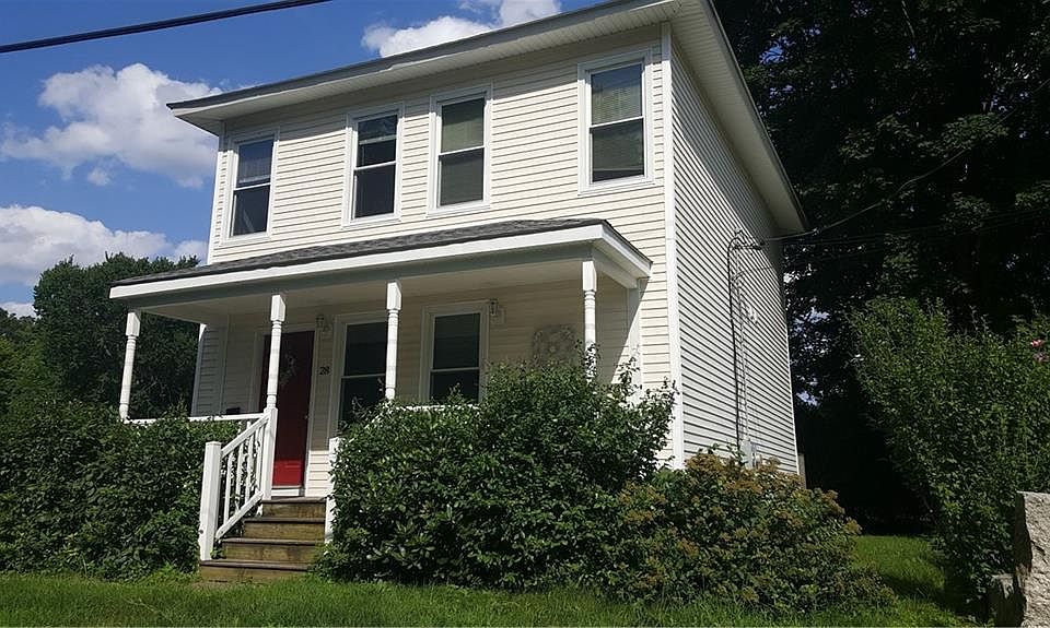 2nd image of 28 Whitford St