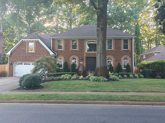2nd image of 1118 Fairway Dr