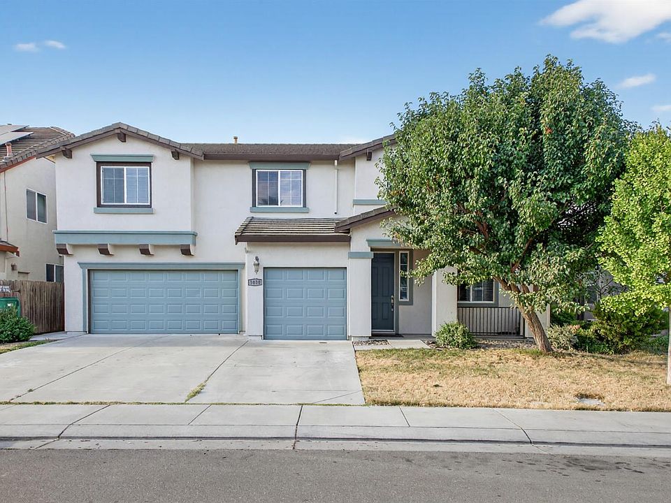 1st image of 3030 Stefano Dr