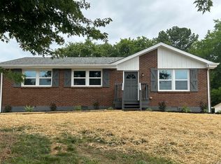 1500 Pinetree Rd, Clarksville, TN 37042