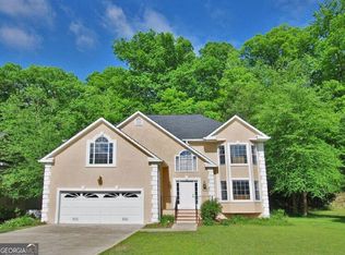 5718 Glandor Dr SE, Mableton, GA 30126