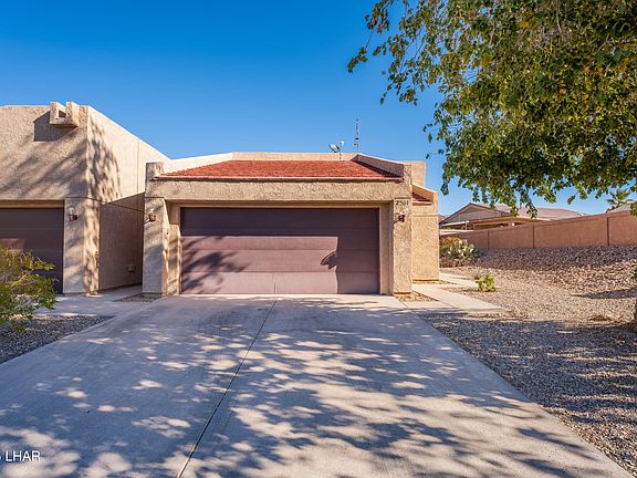 2nd image of 2561 Firestone Pl