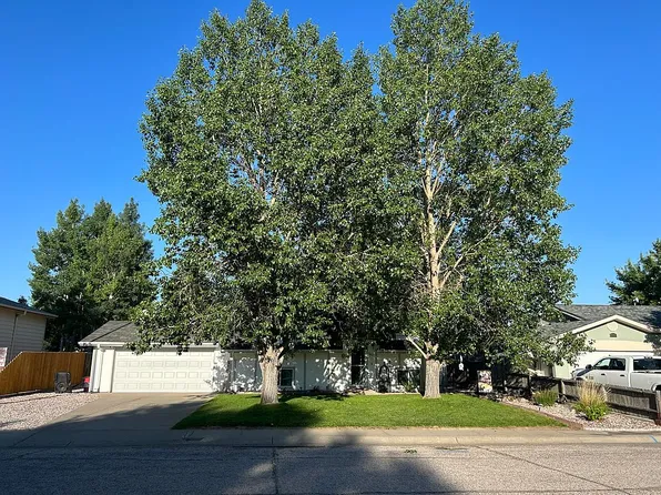 3657 Bighorn St, Torrington, WY 82240