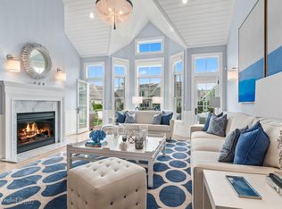 803 Annette Ln, Southampton, NY 11968