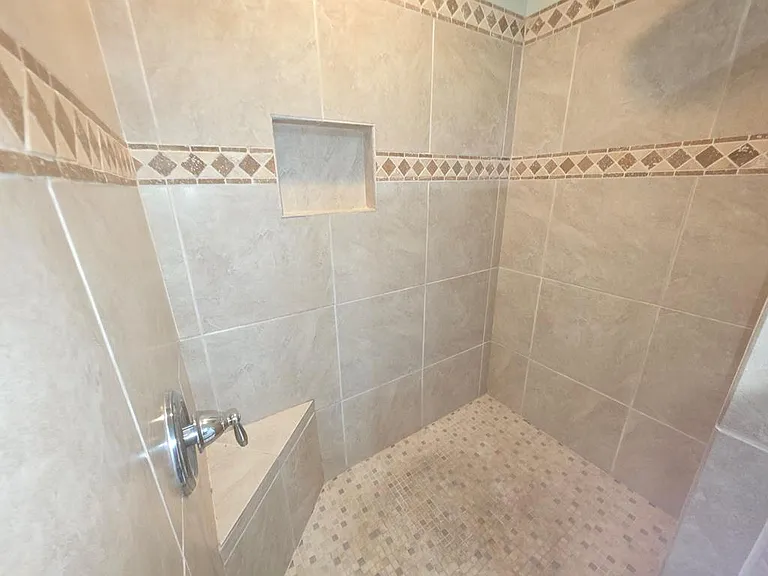 210 Oak Bay St #703 — Photo 21