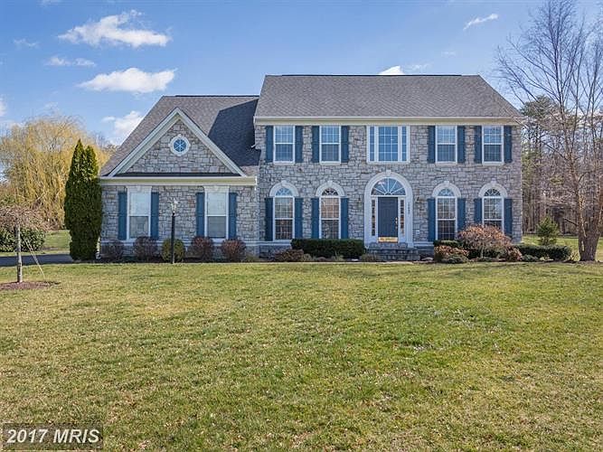 1st image of 15805 Kensington Palace Ct
