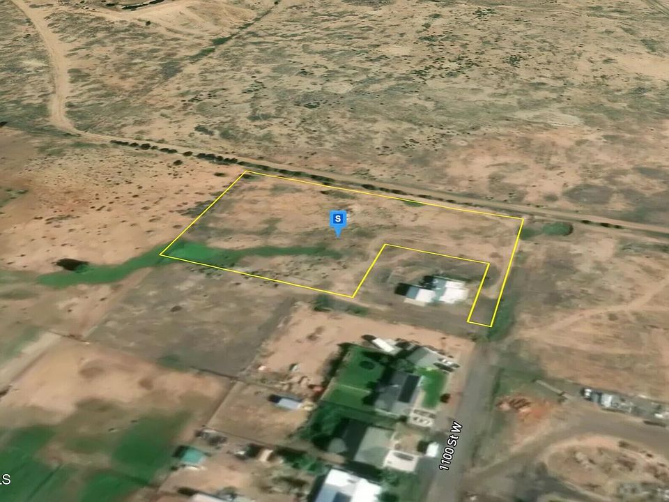2nd image of 502 1100 Street W #-
