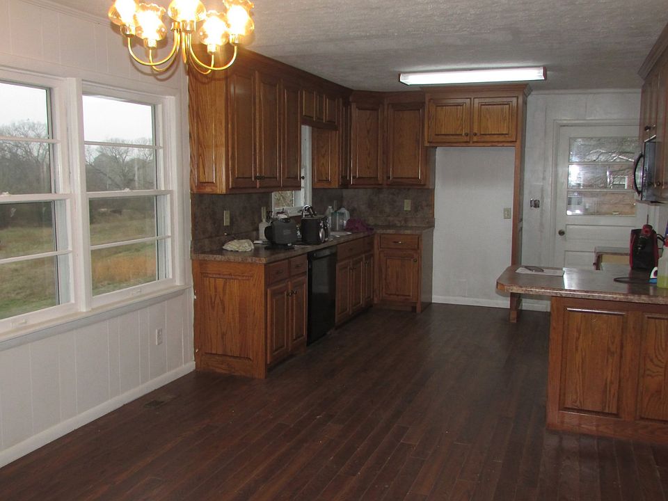 3463 Grandaddy Rd, Lawrenceburg, TN 38464 Zillow