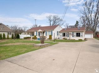 3960 Sterns Rd, Lambertville, MI 48144