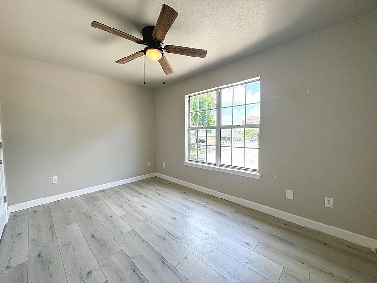 591 E Boswell St #2 — Photo 14