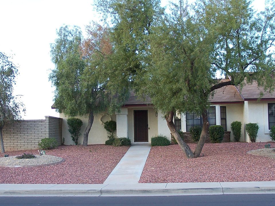 1st image of 18402 N Spanish Garden Dr