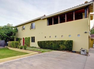 2209 N 40th St, Phoenix, AZ 85008