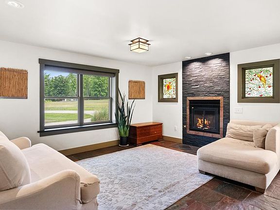 5th image of 5546 Valley Rd