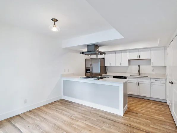 401 Southwind Dr APT 1, North Palm Beach, FL 33408