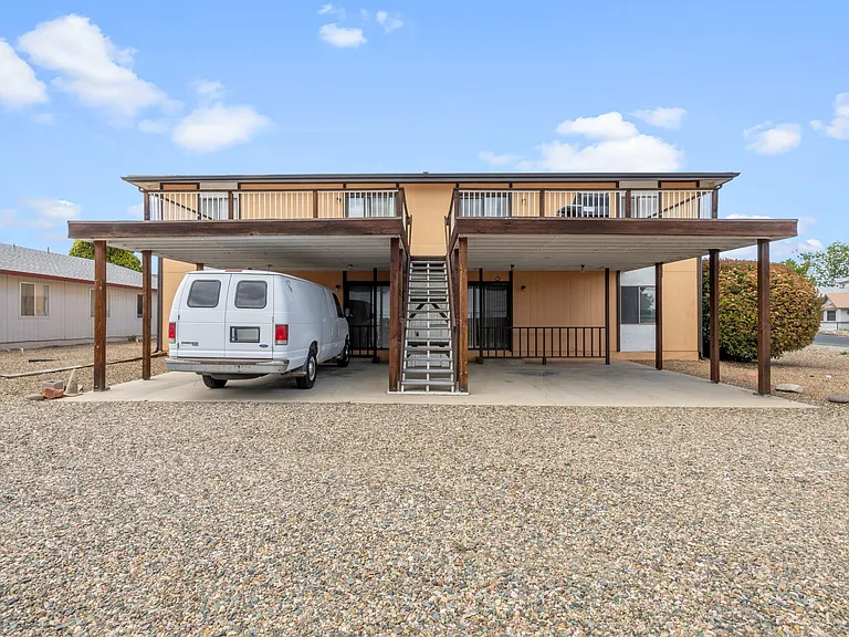 1299 N Tapadero Dr #C — Photo 16