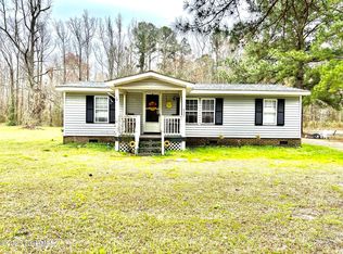 337 Ambrose Rd, Creswell, NC 27928