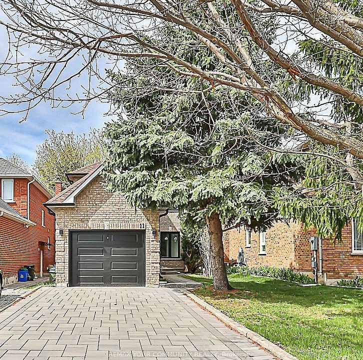 1st image of 11 Newmill Cres #Basement