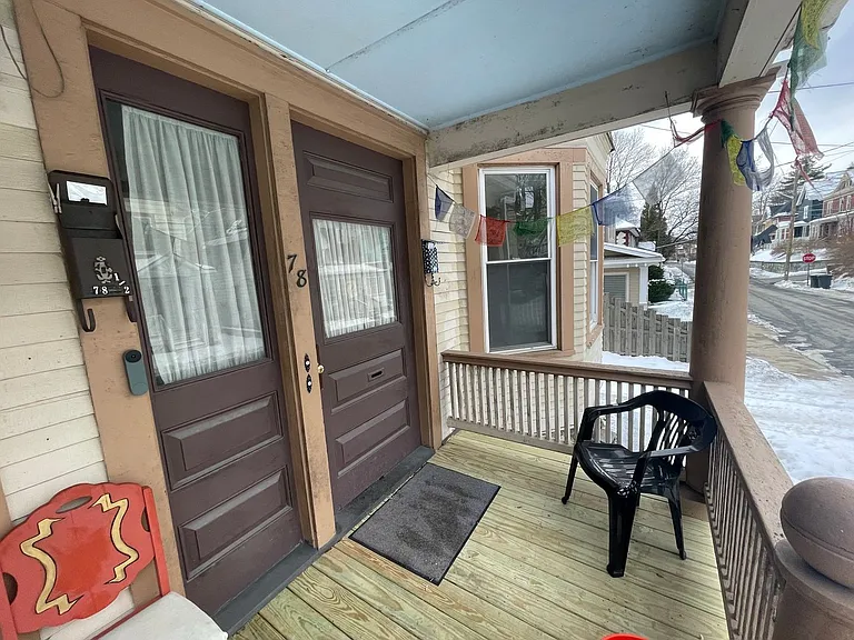 78-80 Holbrook St — Photo 11