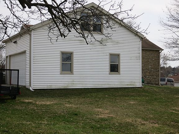 3rd image of 2703 Newburn St