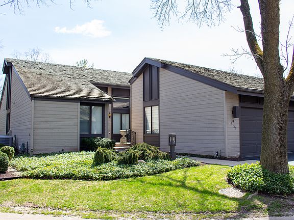 2nd image of 5359 Winding Creek Dr #32