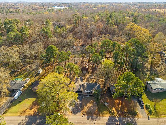 5th image of 217 Windamere Dr