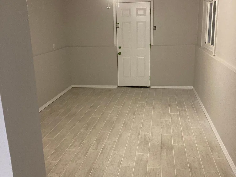 2705 Dakota St NE — Photo 13