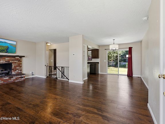 3rd image of 9650 N Valley Way