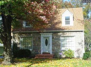 320 Ewing Rd, Youngstown, OH 44512