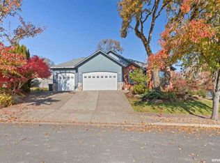2211 Cluster Oak Ave NW, Albany, OR 97321