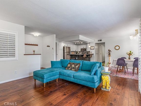 5th image of 3930 Centre St APT 107