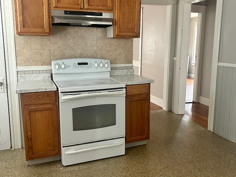 65 Bellevue Ave #1 — Photo 2