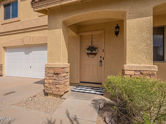 3rd image of 5878 E EVERHART Lane