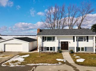 7596 W Stoney Corners Rd, Mc Bain, MI 49657