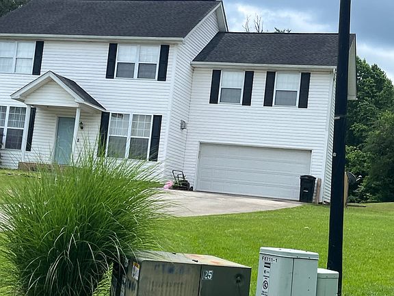 2nd image of 8710 Finchwood Ln