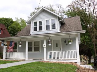 511 S Liberty St, Elgin, IL 60120