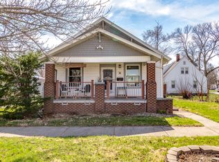 1417 Shelby Ave, Mattoon, IL 61938
