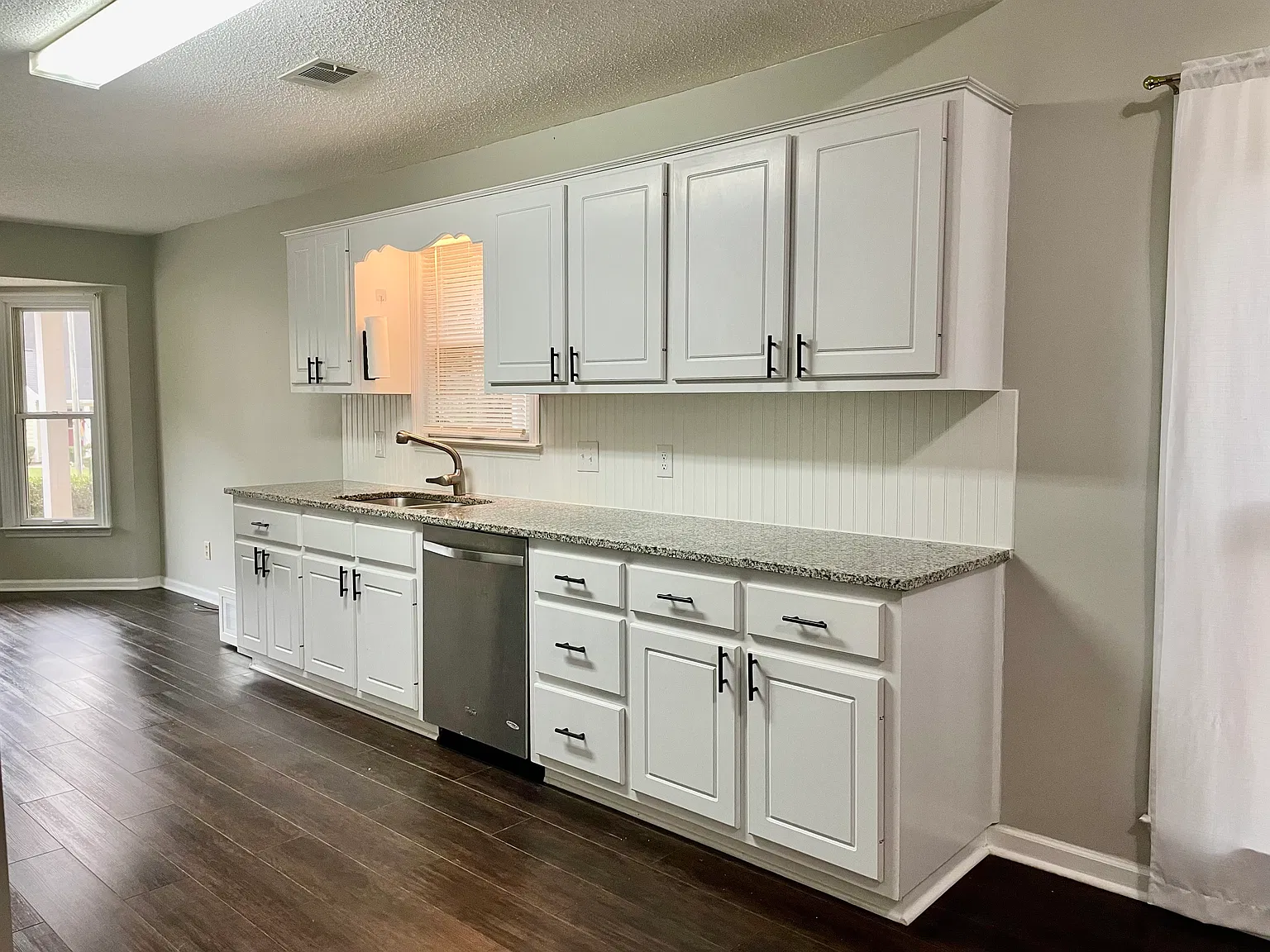 140 Onyx Pl — Photo 3