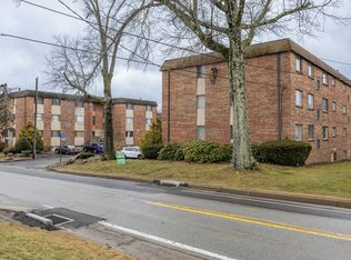 903 Mount Royal Blvd, Pittsburgh, PA 15223