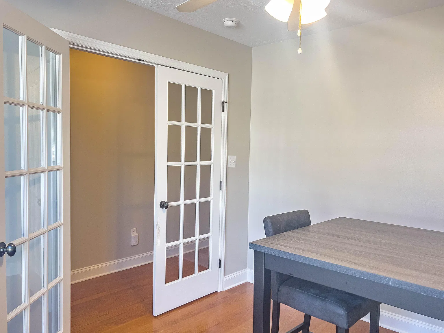 3 bed, 2.5 bath, 1730 sqft, $1,550 — Photo 3