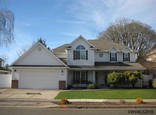 5477 Bellflower St SE, Salem, OR 97306