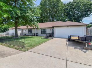 1010 S Elder Ave, Springfield, MO 65802
