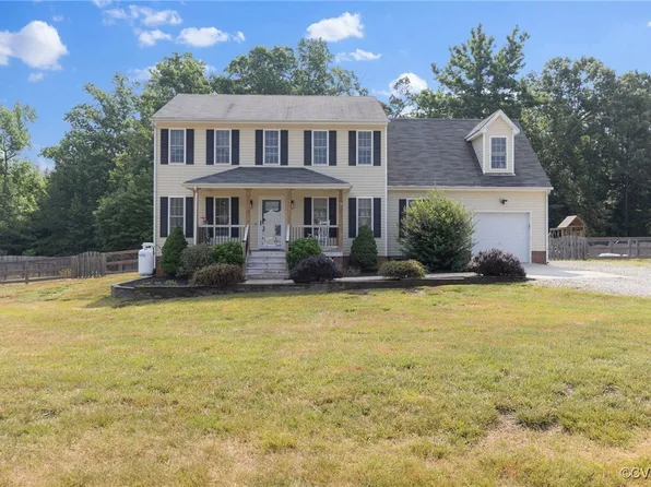 15613 Haggis Dr, Chesterfield, VA 23838
