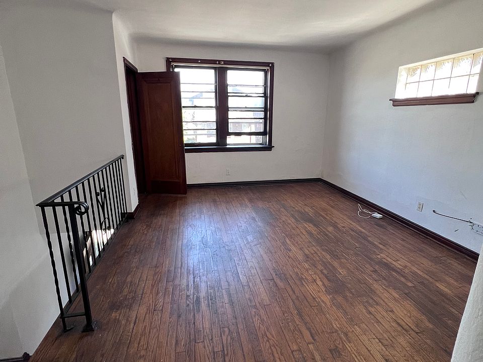 1st image of 3646 Winnebago St Floor 2