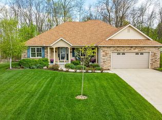 4084 Thats Life Ln, Canfield, OH 44406