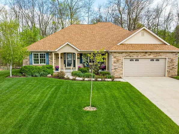 4084 Thats Life Ln, Canfield, OH 44406