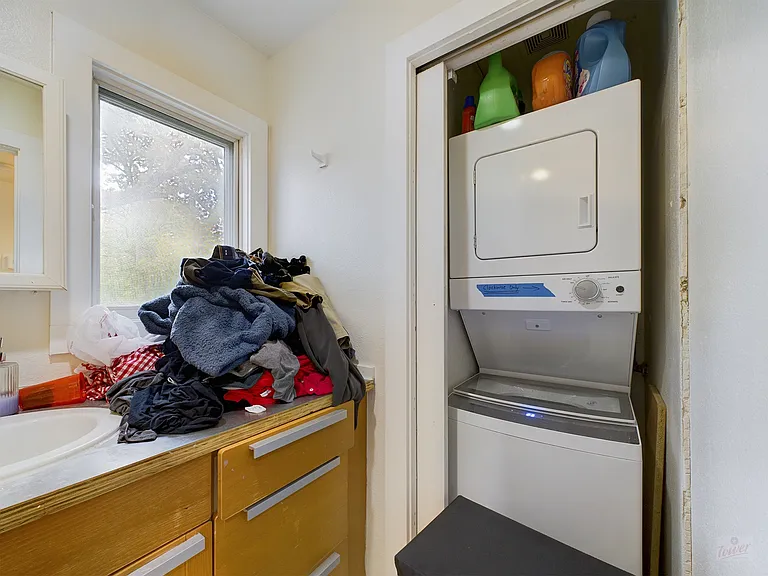 915 Keith Lane — Photo 10