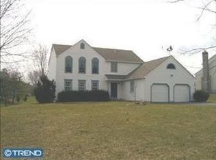 12 Deer Path Ln, Newark, DE 19711