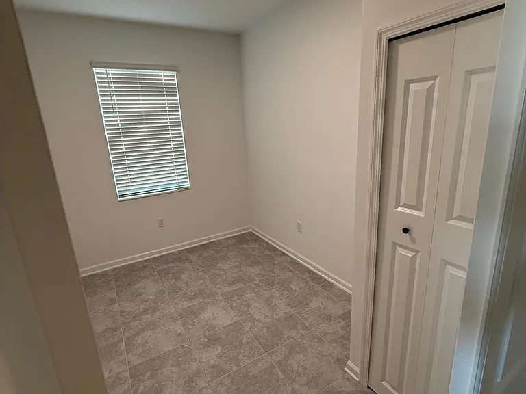 1250 Belle Isle Ln — Photo 12