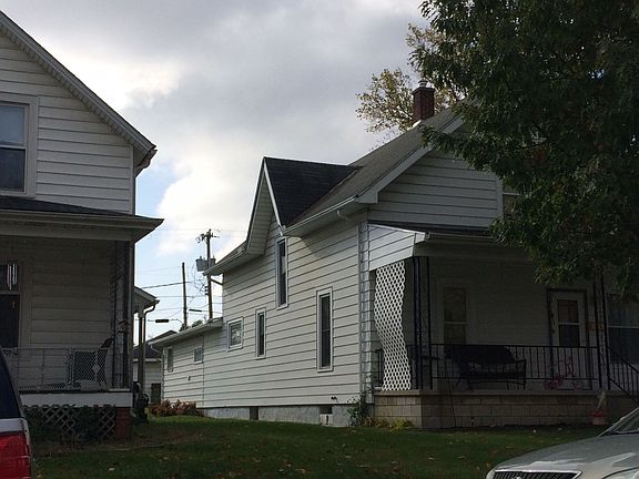 2nd image of 210 E Jackson St