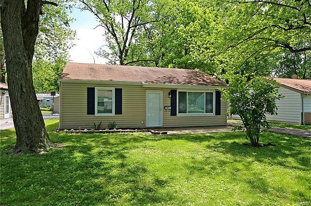 1st image of 26 McNulty Dr